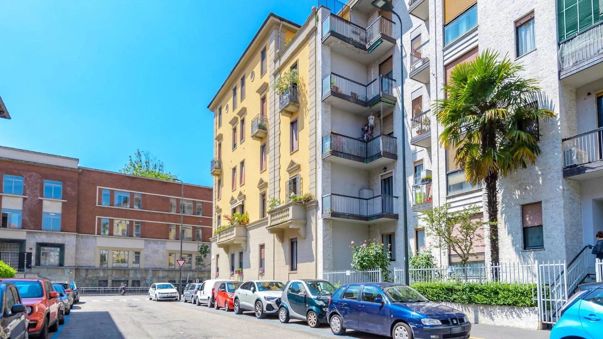 Nuovissima Dimora Con Terrazzino Lägenhet Milano